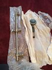 57021 Shower Wall Bar Delta Unit Hand