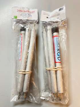 1027400 Blue Lighting Lot Of 2 Rod Aluminum / Zinc Anode Hex Plug Type