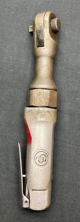 Cp824t Chicago Pneumatic 3/8 Inch Air Ratchet Untested