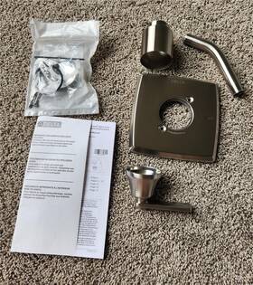 T14264-sslhd Delta Ashlyn Monitor 14 Series Less Showerhead In Stainless - Read