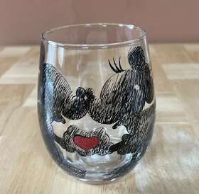 Disney 812286033081 Silver Buffalo Mickey And Minnie Classic Heart Stemless Wine Glass Euc