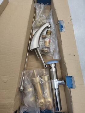 20881avo Grohe 20881 Avo Classic Wideset Less Handles