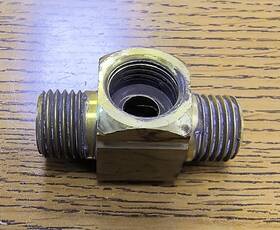 40098 Kohler Supply Tee #40098. Used