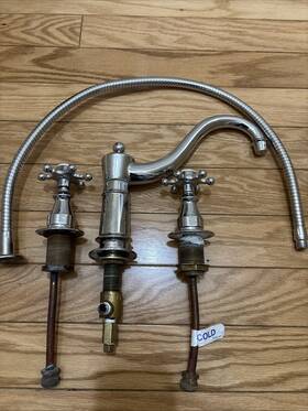 Kohler K-158-4-cp Antique K-149-3 Chrome Wall Mount Sink Faucet 8 Inch Swing Spout 6-prong