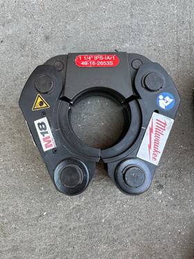 49-16-2653s Milwaukee 1-1/4 Inch Ips - Lar1 Press Ring M18 Force Logic Tool