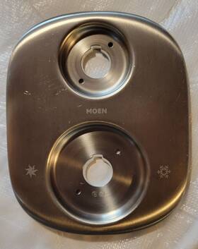 135149bn Moen Escutcheon Cover - Euc