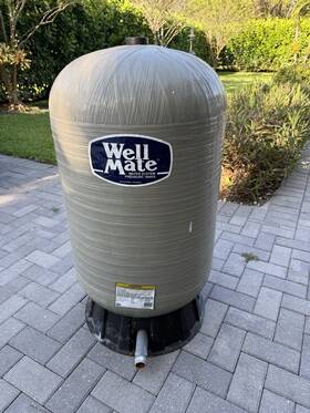 Wm-14wb Pentair Wm14-wb Wellmate 47 Gallon Fiberglass Bladder Pressure Tank