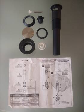 47-pp Pfister 47 Pp Price Push And Seal Drain Included Various Parts Not Complete New