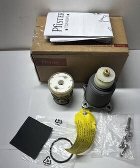 Tx9-0001 Pfister Tub And Shower Cartridge For Parts Untested Damaged