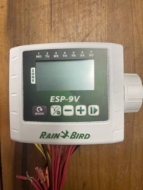 Esp-9v6 Rainbird Esp9v6 Rain Bird Battery-operated Controller 6-zone