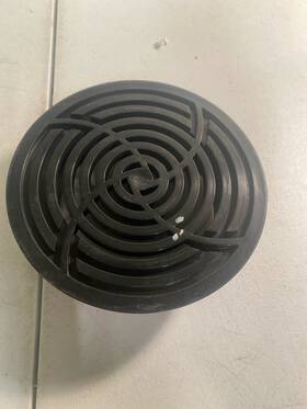 000216 Reln 8 Inch Round Black Drainage Grate