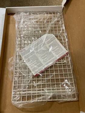 Shaws Wsg3017bs Egerton 26-3/8 Inch X 14-1/2 Ss Basin Rack Biscuit
