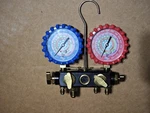 Uniweld Q4N8 Valve Brass Manifold Without Hoses Used. Fixed Price $99.00.