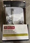 Delta Kaya Collection Robe Hook, Chrome Finish KAY35-PC Brand New. Fixed Price $10.00.