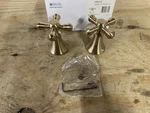 Delta H695CZ Cassidy Two Cross Bath Roman Tub Handle Kit *read*. Fixed Price $40.49.