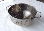 Revere Ware Large Stainless Steel Kitchen Strainer Colander Double Handle 10. Fixed Price $35.99.