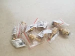 Lot Of Price Pfister 910-392 P/p Hot/cold Faucet Stem Kitchen/lavatory. Fixed Price $54.08.