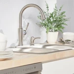 Kohler Cardale Vibrant Stainless Deck-mount Pull-down Handle Kitchen Faucet Nib. Fixed Price $67.00.